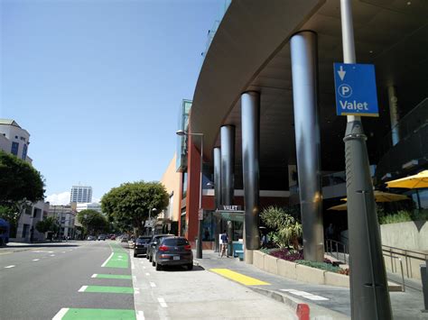 santa monica place parking